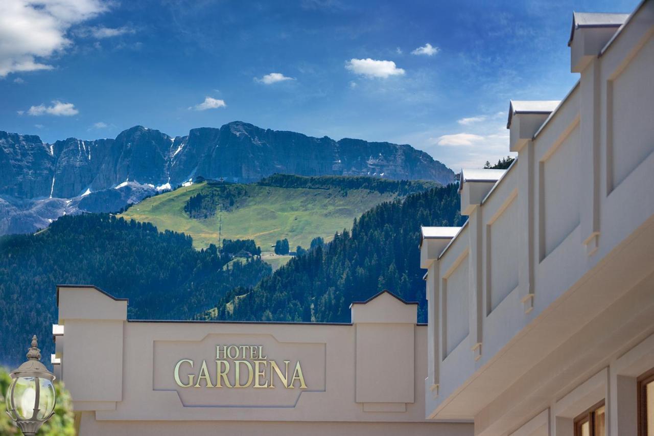 Hotel Gardena Grödnerhof St. Ulrich in Gröden Exterior foto